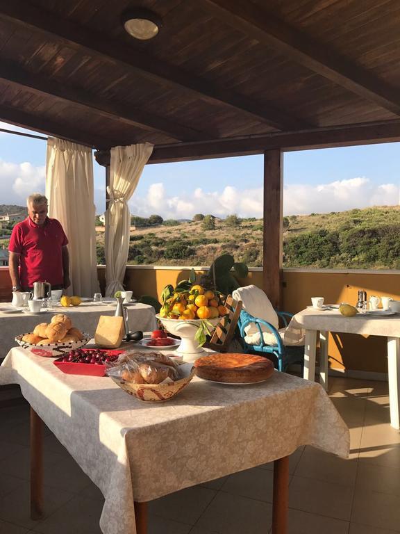 Il Tramonto Bed & Breakfast Castelsardo Bagian luar foto
