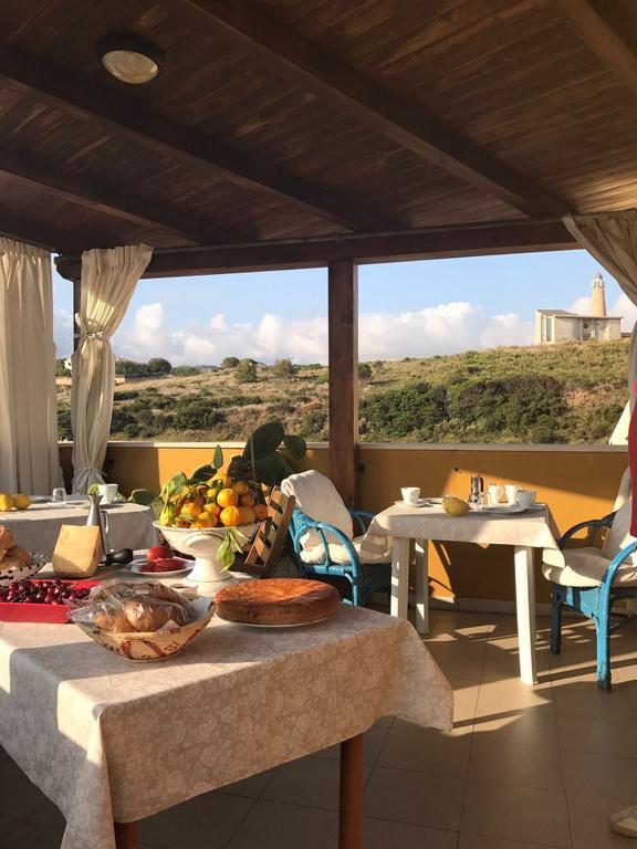 Il Tramonto Bed & Breakfast Castelsardo Bagian luar foto